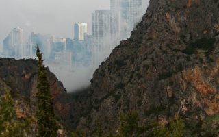 an image of a view of a city from a distance